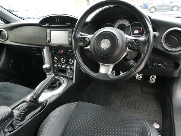 Used Toyota GT86 2017 for sale - 76263373: Photo 3