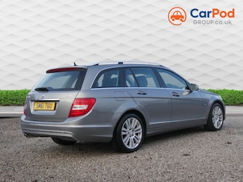 Used Mercedes-Benz C Class 2012 for sale - 76957233: Photo