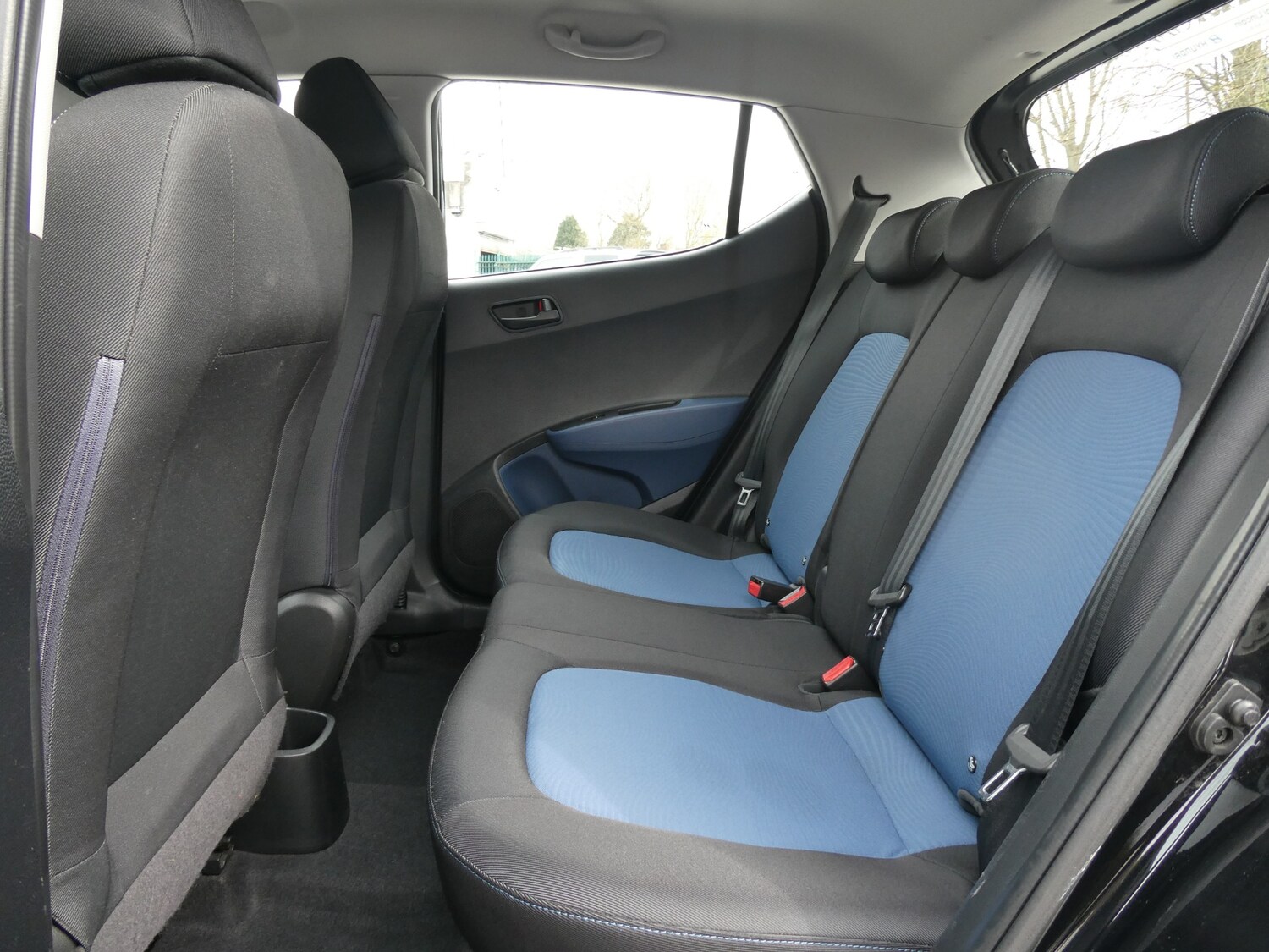 Used Hyundai i10 2014 for sale - 78190950: Photo 17