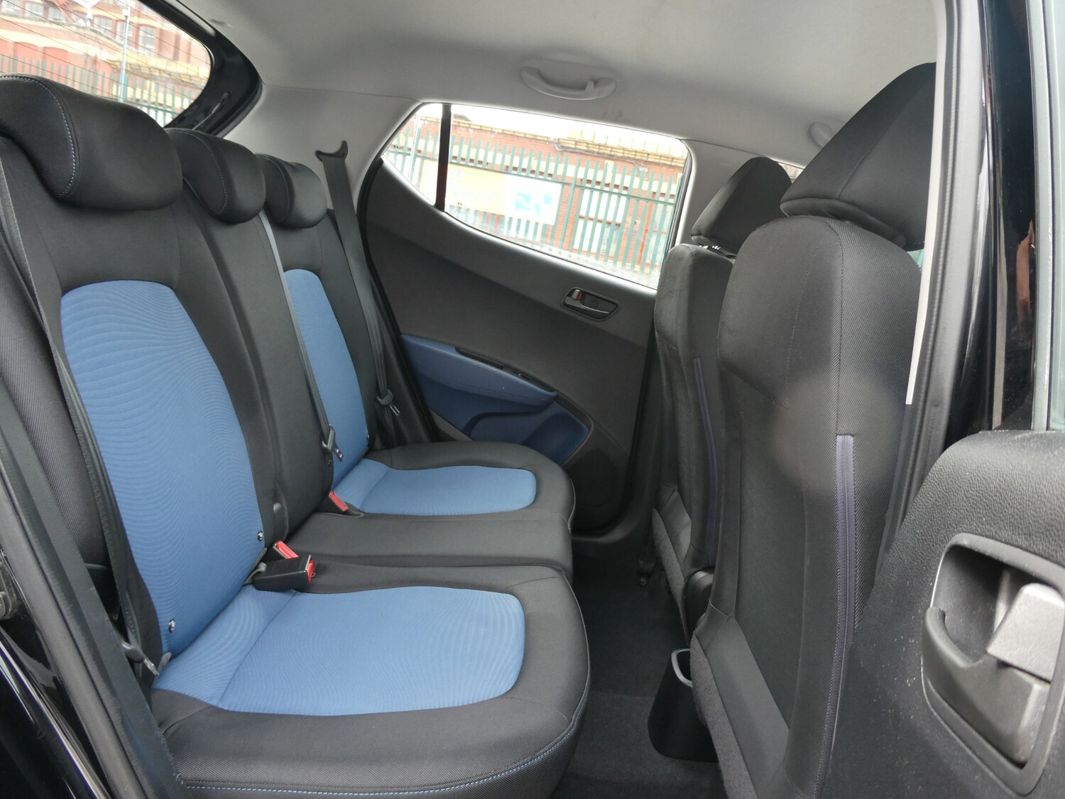 Used Hyundai i10 2014 for sale - 78190950: Photo 20