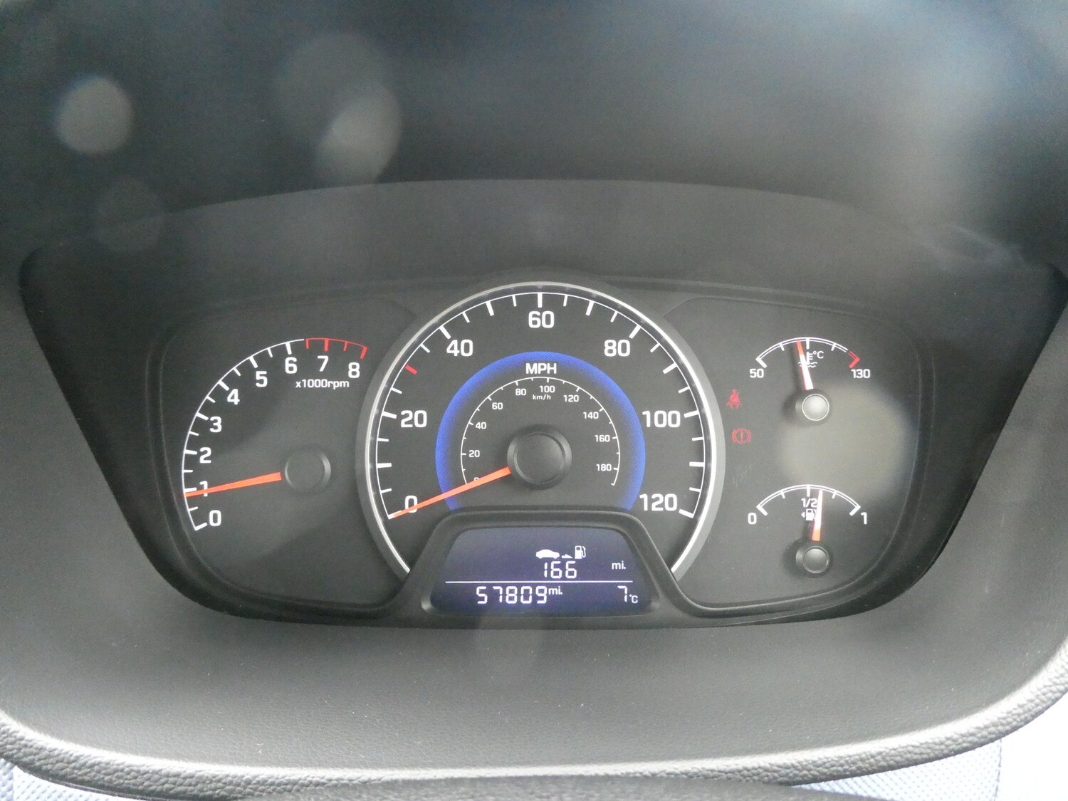 Used Hyundai i10 2014 for sale - 78190950: Photo 8