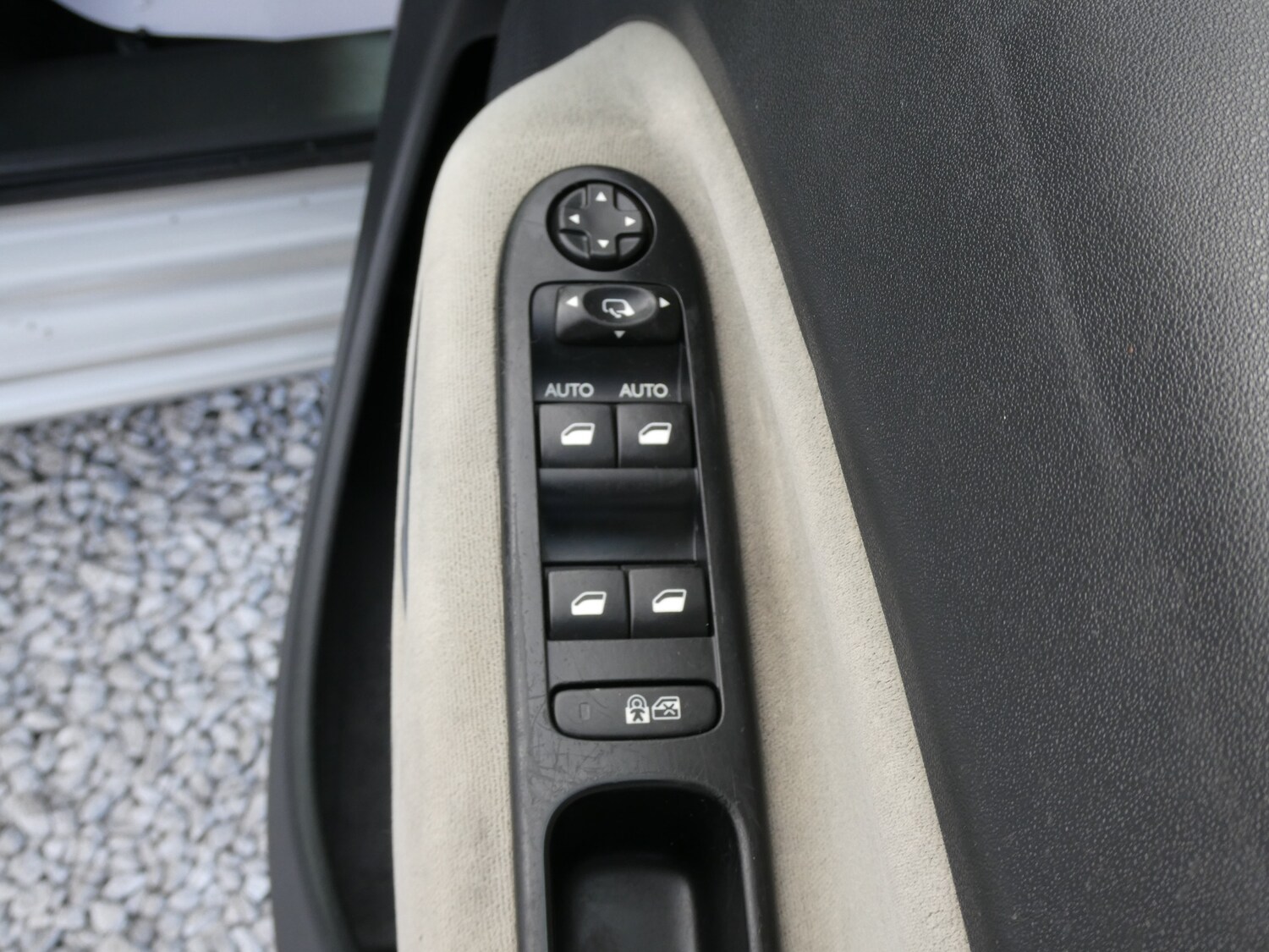 Used Citroen C3 Picasso 2014 for sale - 77832806: Photo 10