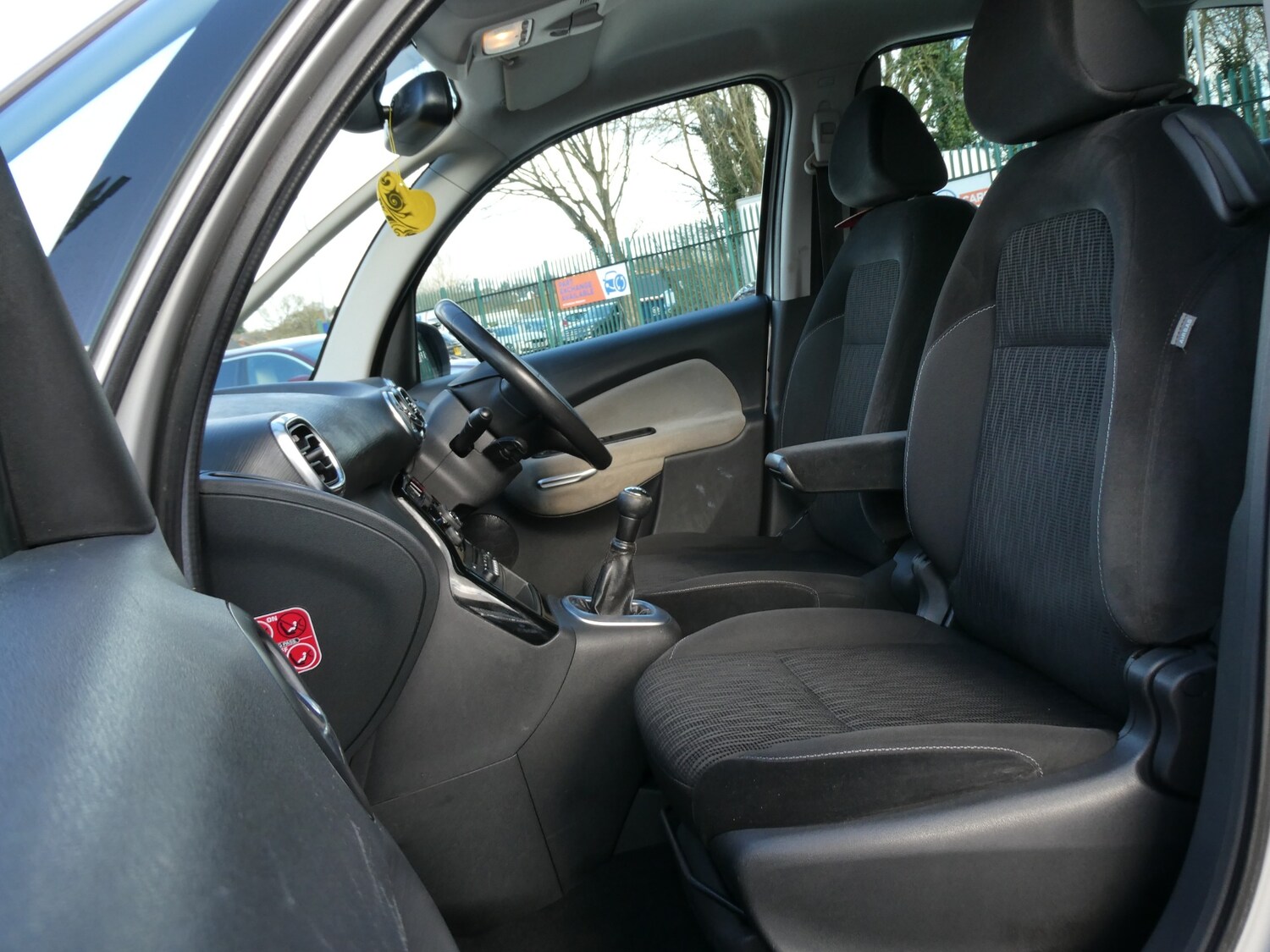 Used Citroen C3 Picasso 2014 for sale - 77832806: Photo 12