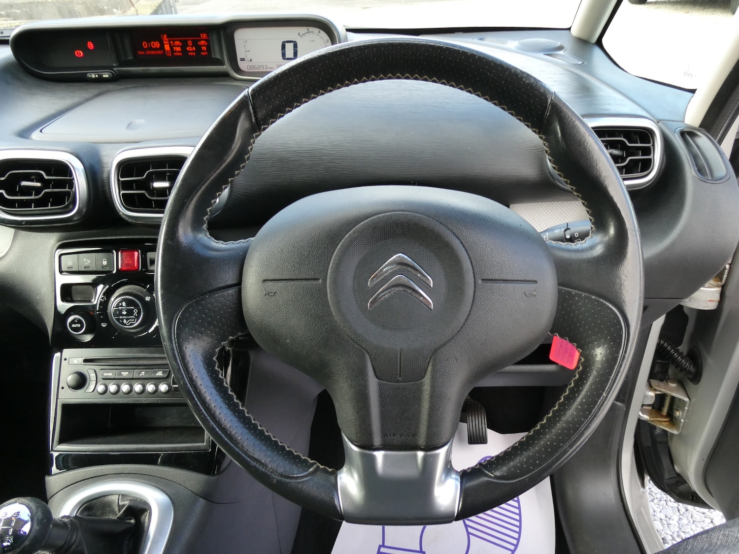 Used Citroen C3 Picasso 2014 for sale - 77832806: Photo 5