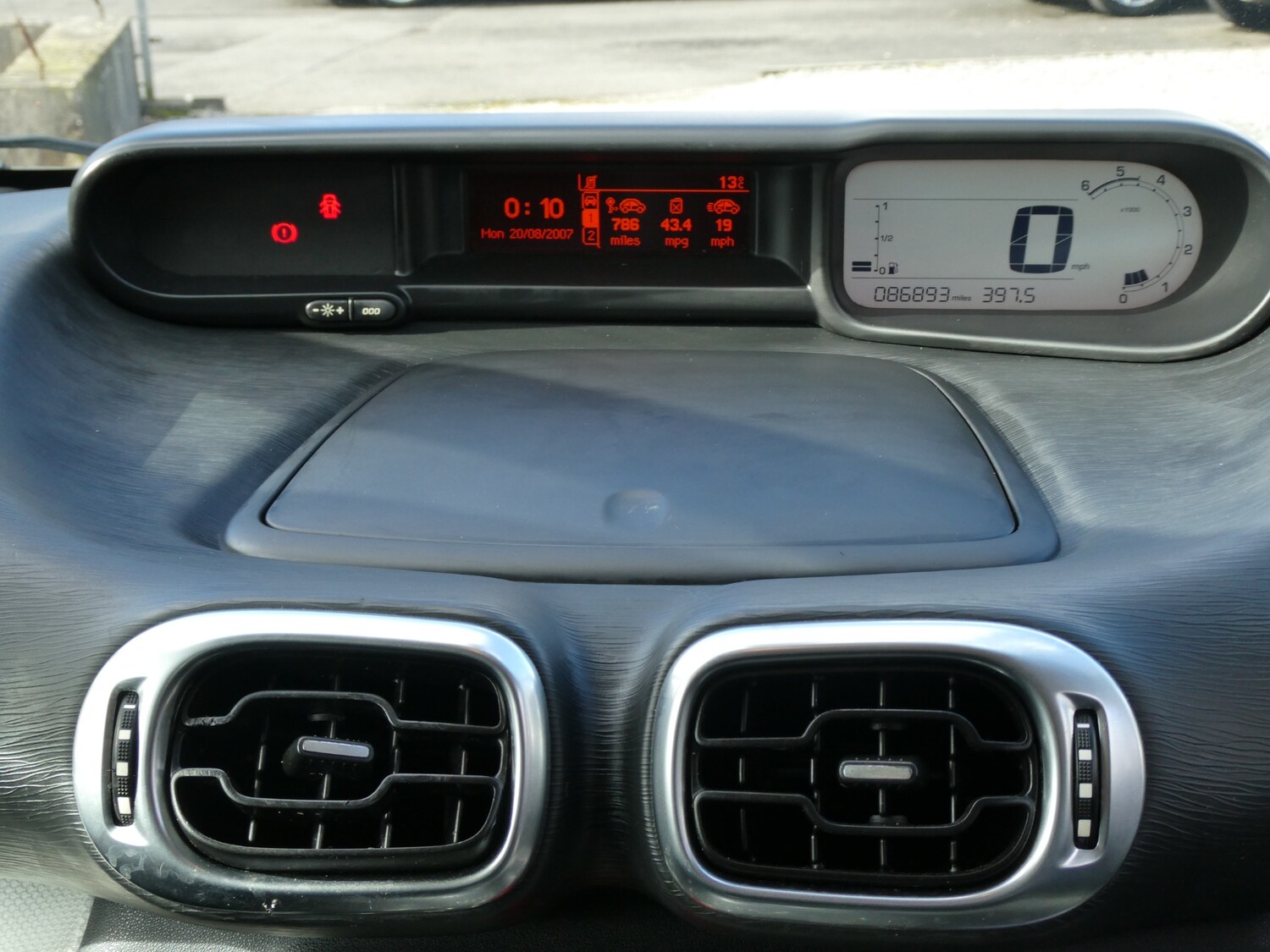 Used Citroen C3 Picasso 2014 for sale - 77832806: Photo 6