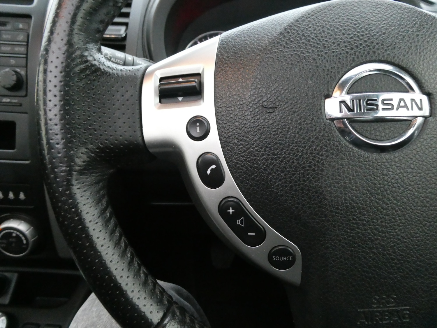 Used Nissan X-Trail 2013 for sale - 77381320: Photo 14