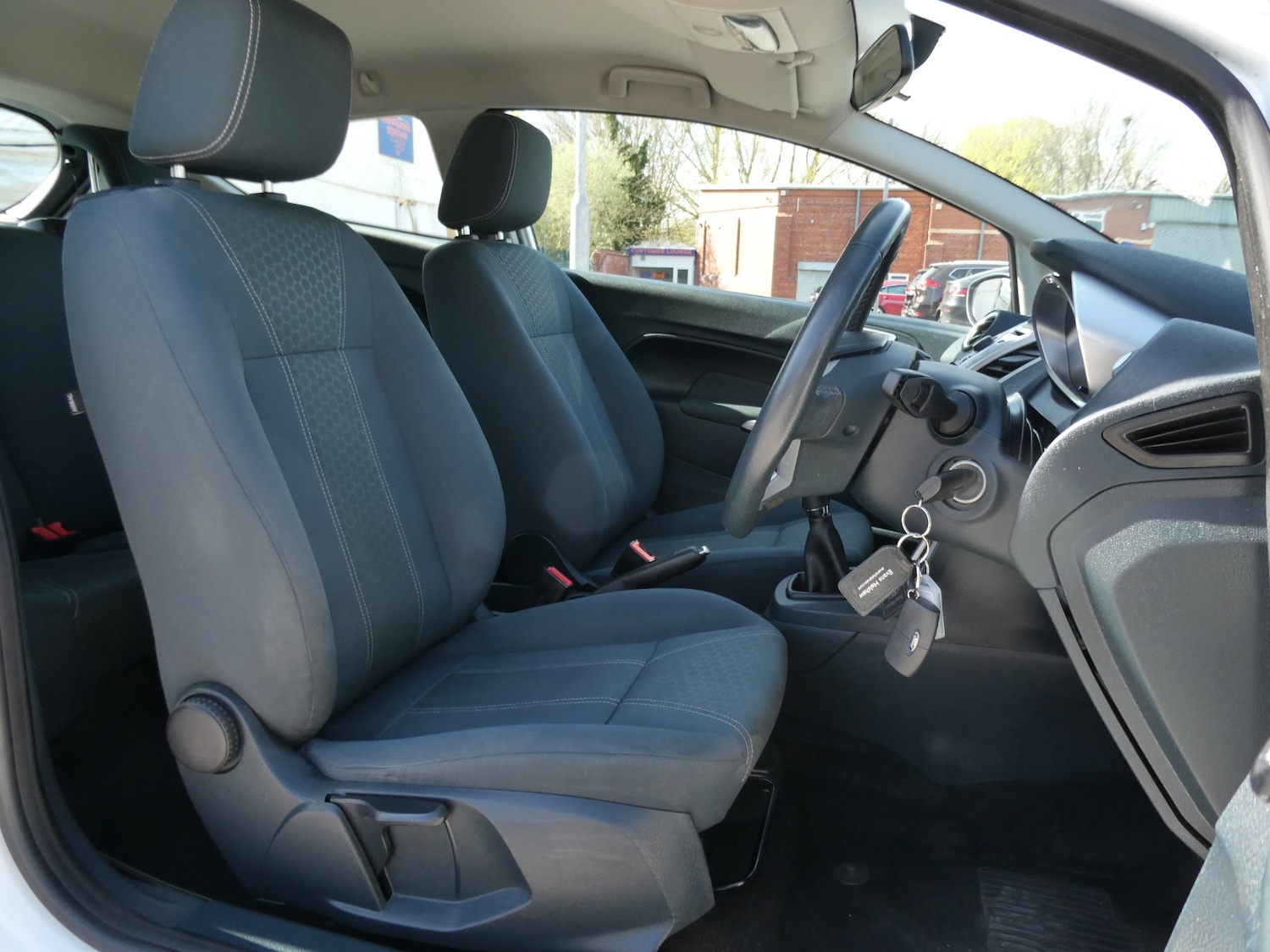Used Ford Fiesta 2012 for sale - 78152458: Photo 6
