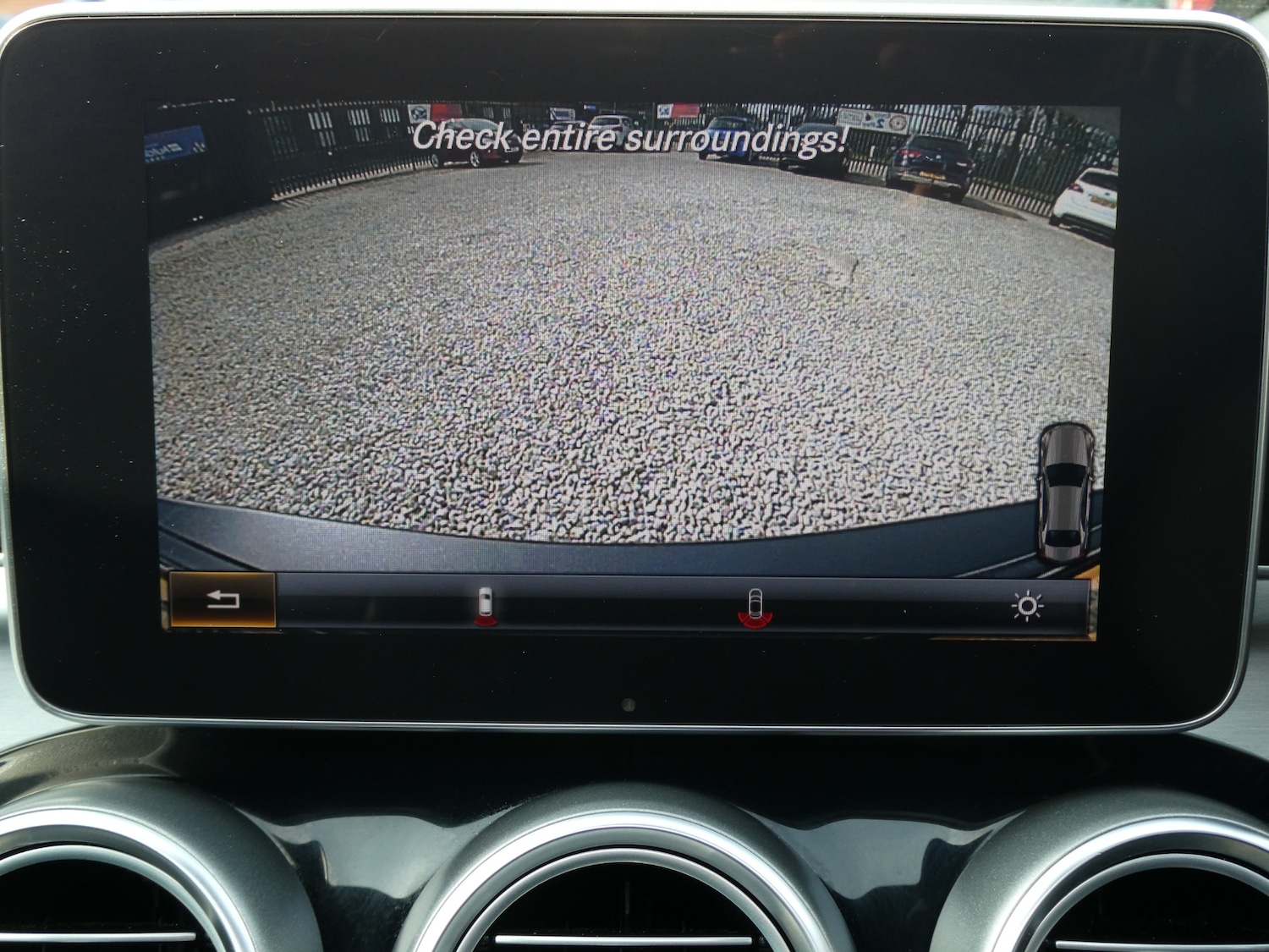 Used Mercedes-Benz C Class 2015 for sale - 77973792: Photo 12