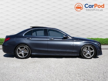 Used Mercedes-Benz C Class 2015 for sale - 77973792: Photo