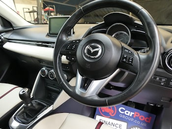 Used Mazda Mazda2 2016 for sale - 79101885: Photo