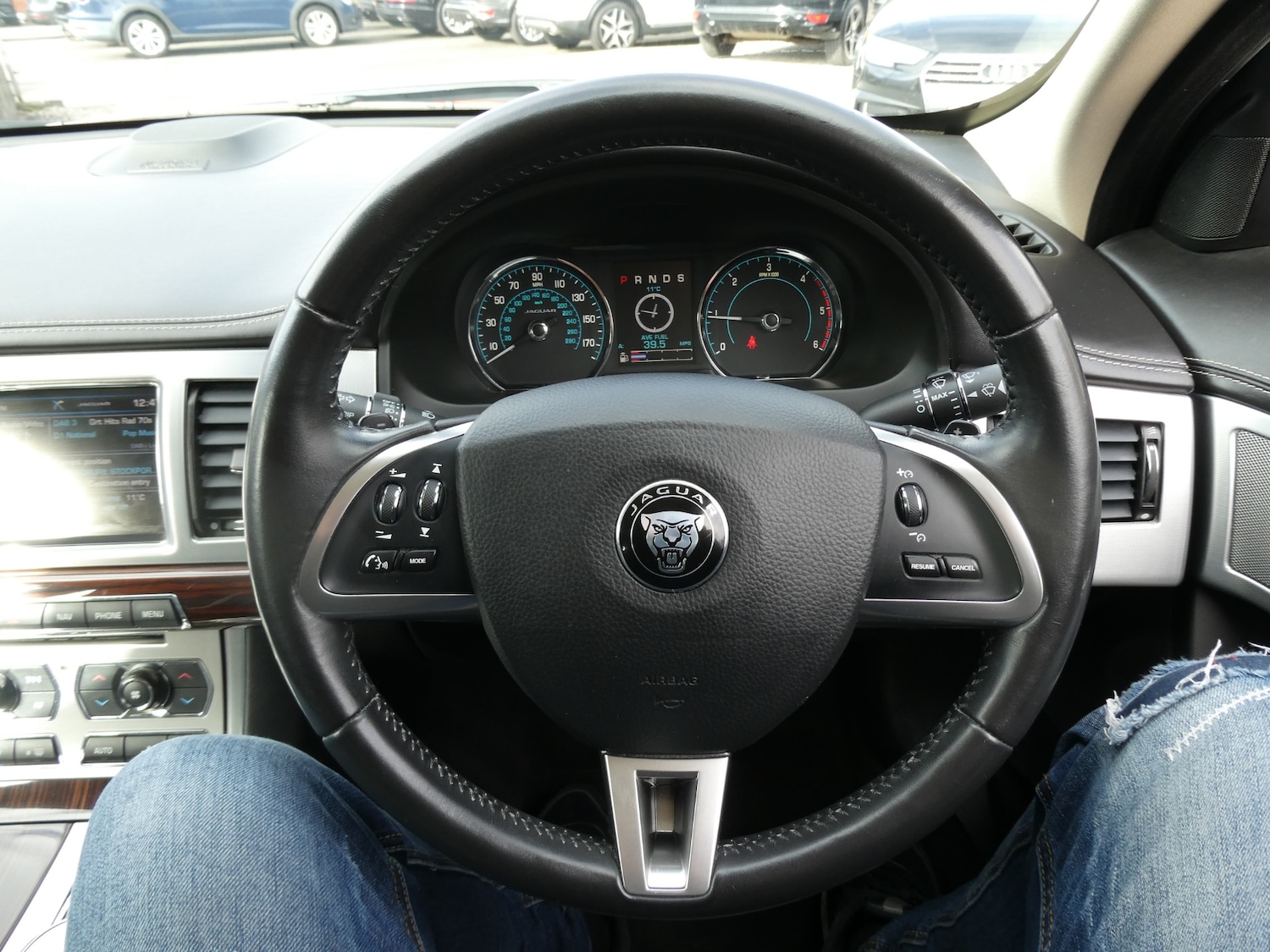 Used Jaguar XF 2015 for sale - 77663690: Photo 6