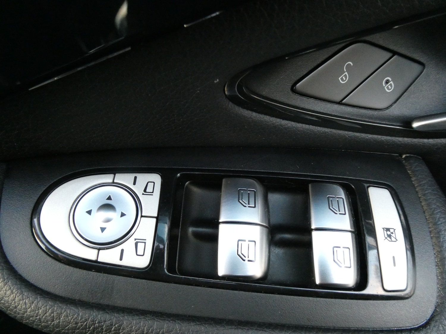 Used Mercedes-Benz GLC 2019 for sale - 77114128: Photo 17