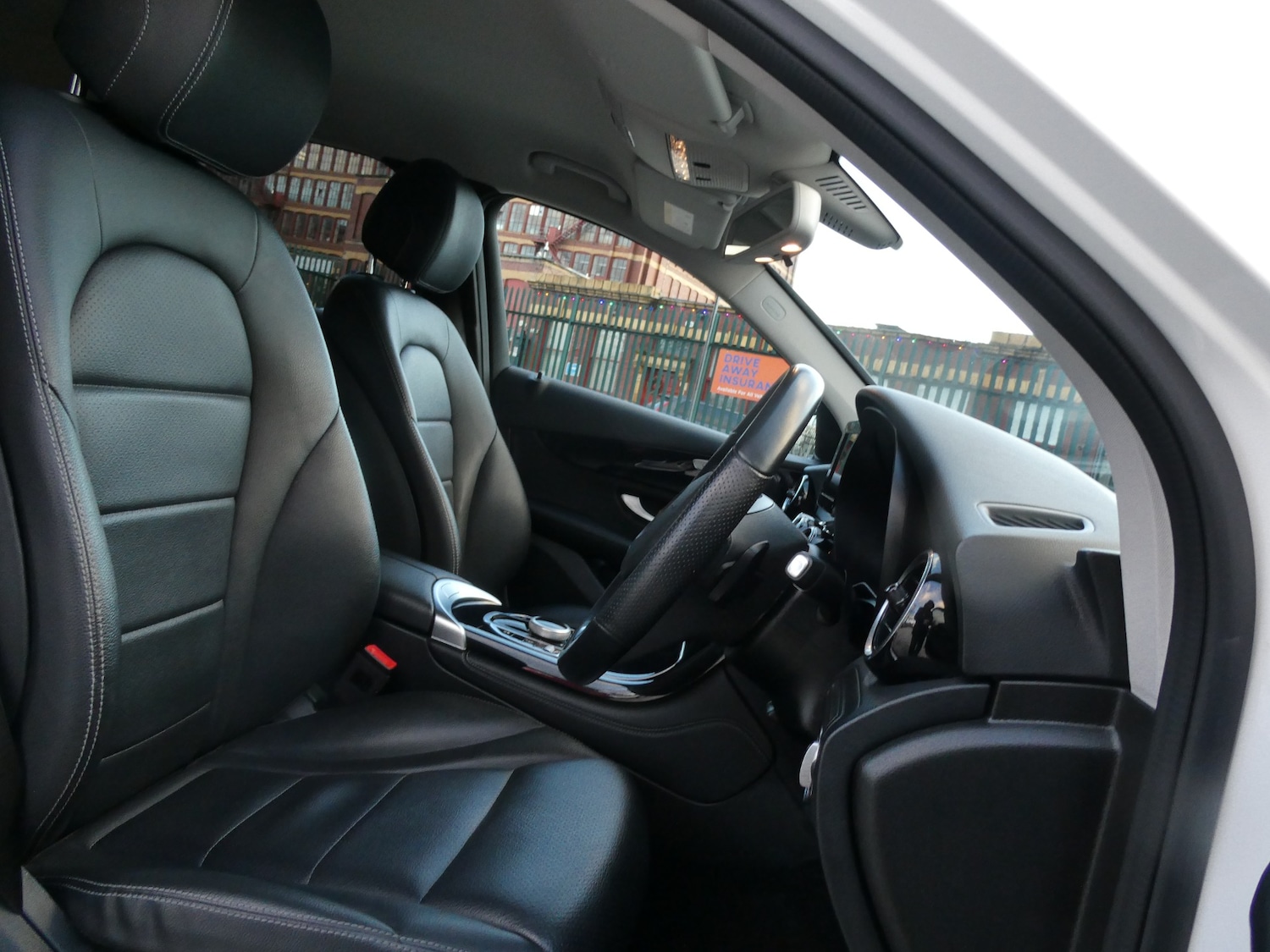 Used Mercedes-Benz GLC 2019 for sale - 77114128: Photo 5