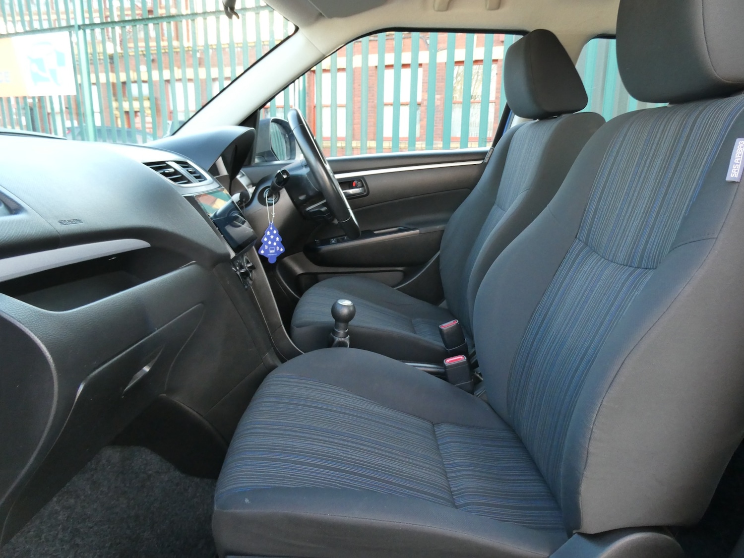 Used Suzuki Swift 2015 for sale - 77934489: Photo 16