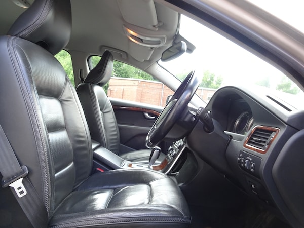 Used Volvo XC70 2010 for sale - 74832278: Photo 5