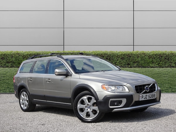 Used Volvo XC70 2010 for sale - 74832278: Photo 9