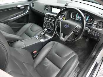 Used Volvo V60 2014 for sale - 77543673: Photo