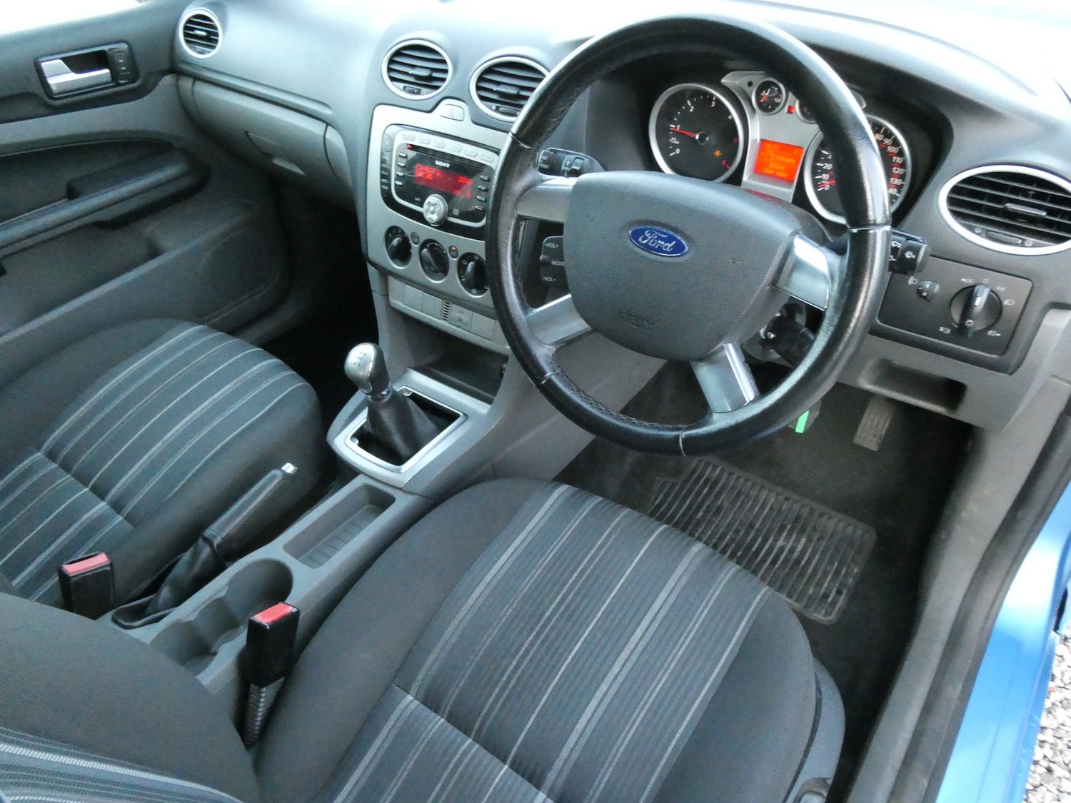 Used Ford Focus 2008 for sale - 76762371: Photo 2