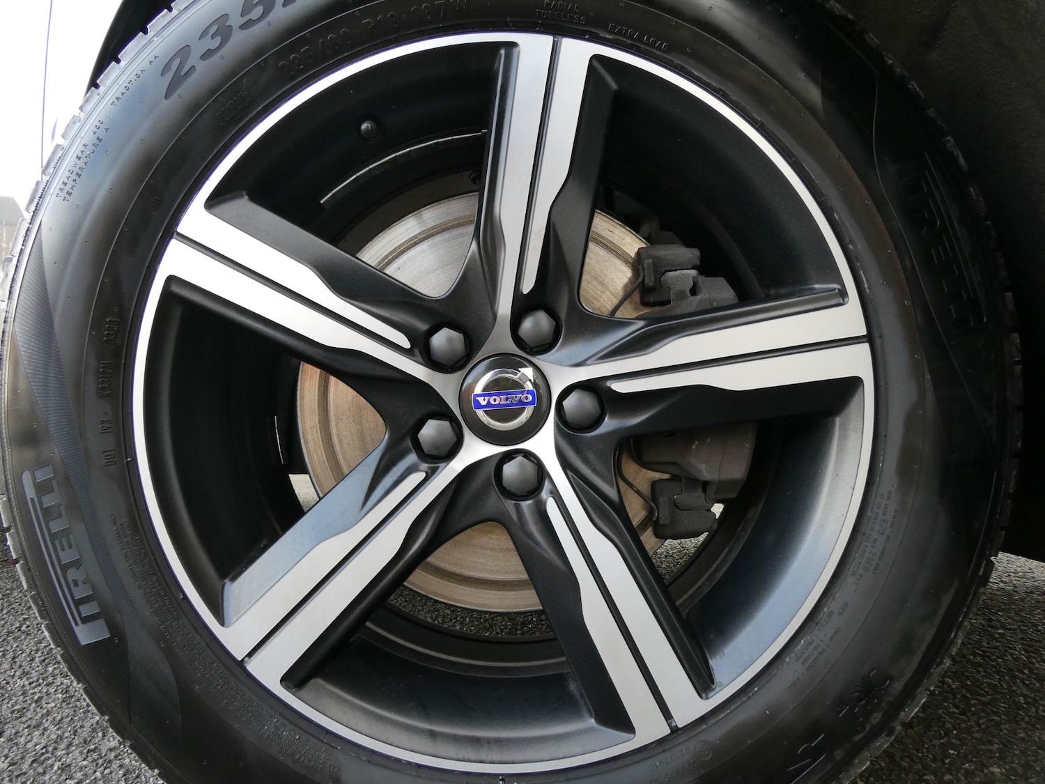 Used Volvo XC60 2017 for sale - 76404779: Photo 18