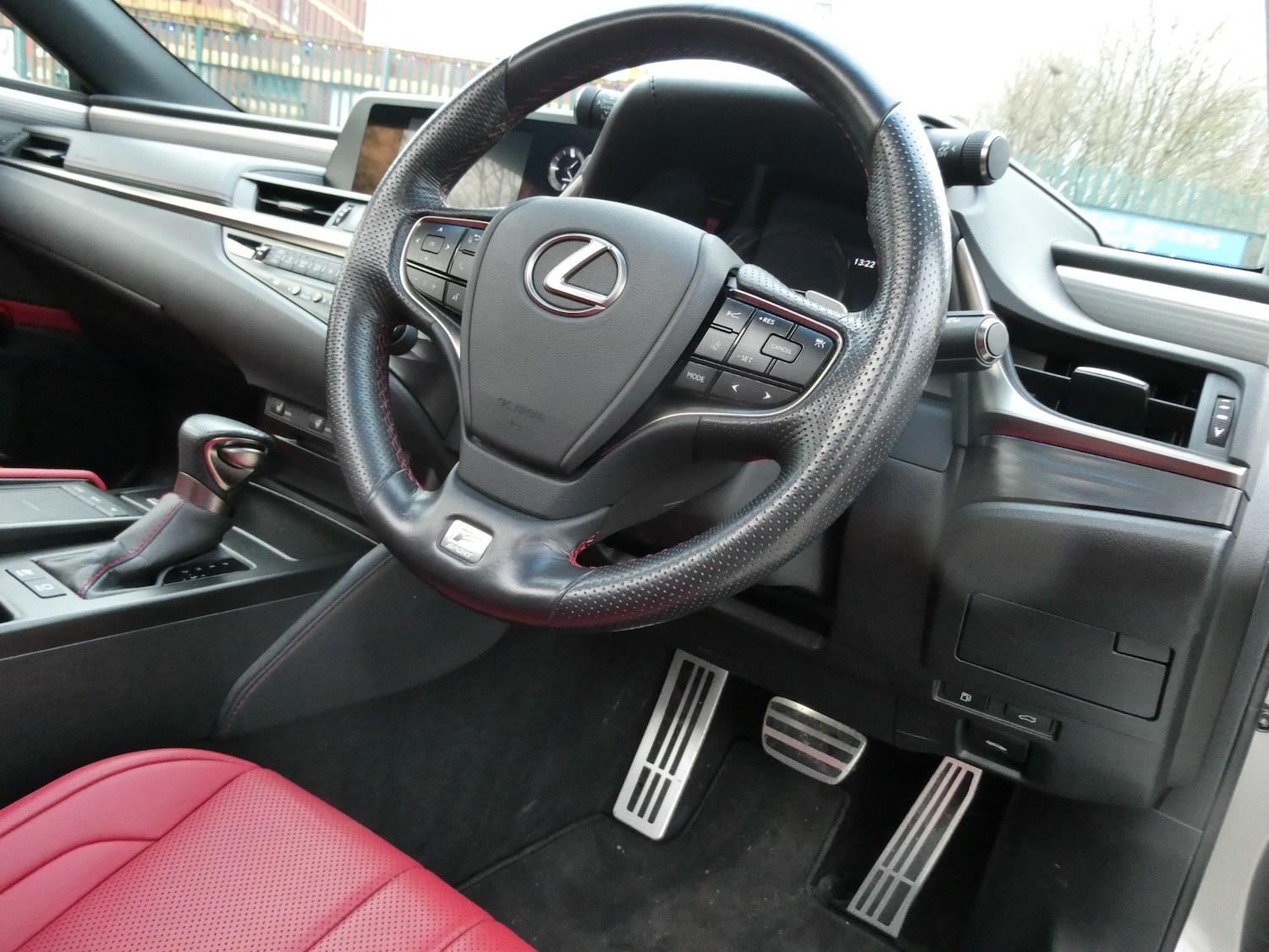 Used Lexus ES 2020 for sale - 76970112: Photo 3