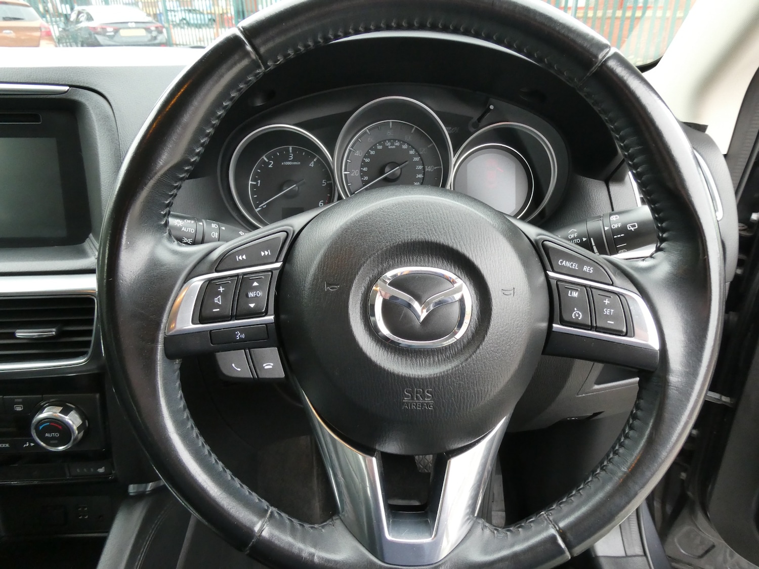 Used Mazda CX-5 2017 for sale - 76193131: Photo 6