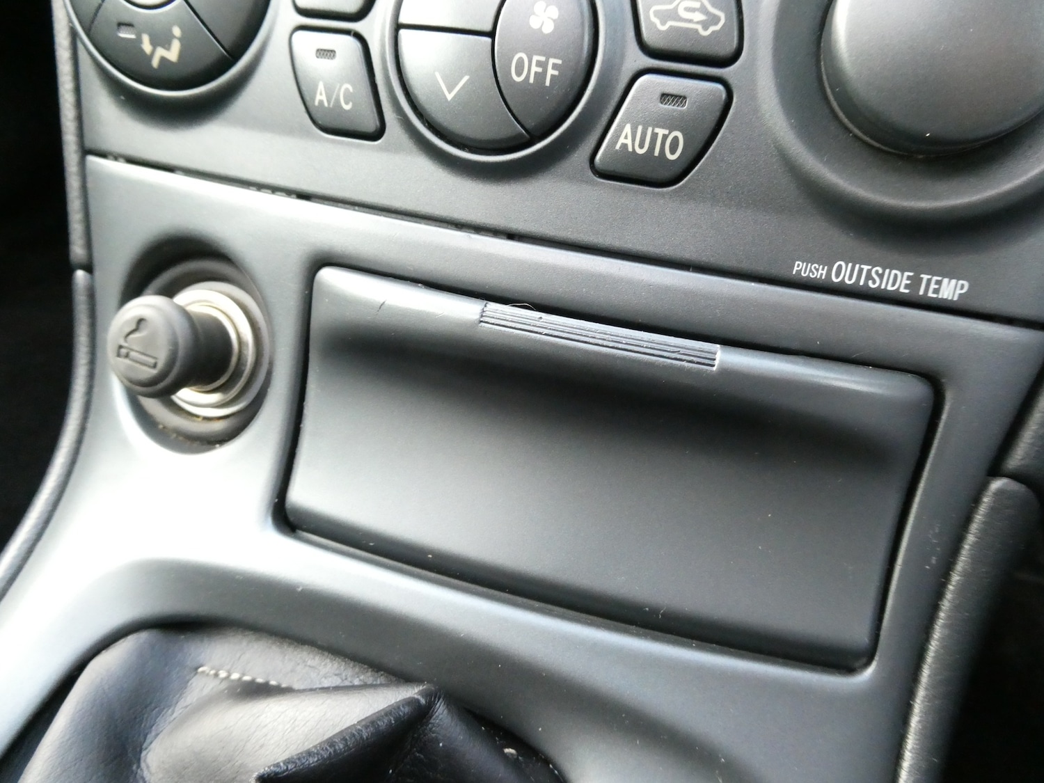 Used Toyota Celica 2003 for sale - 76734852: Photo 12