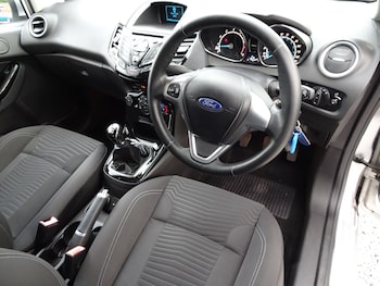 Used Ford Fiesta 2015 for sale - 75752295: Photo