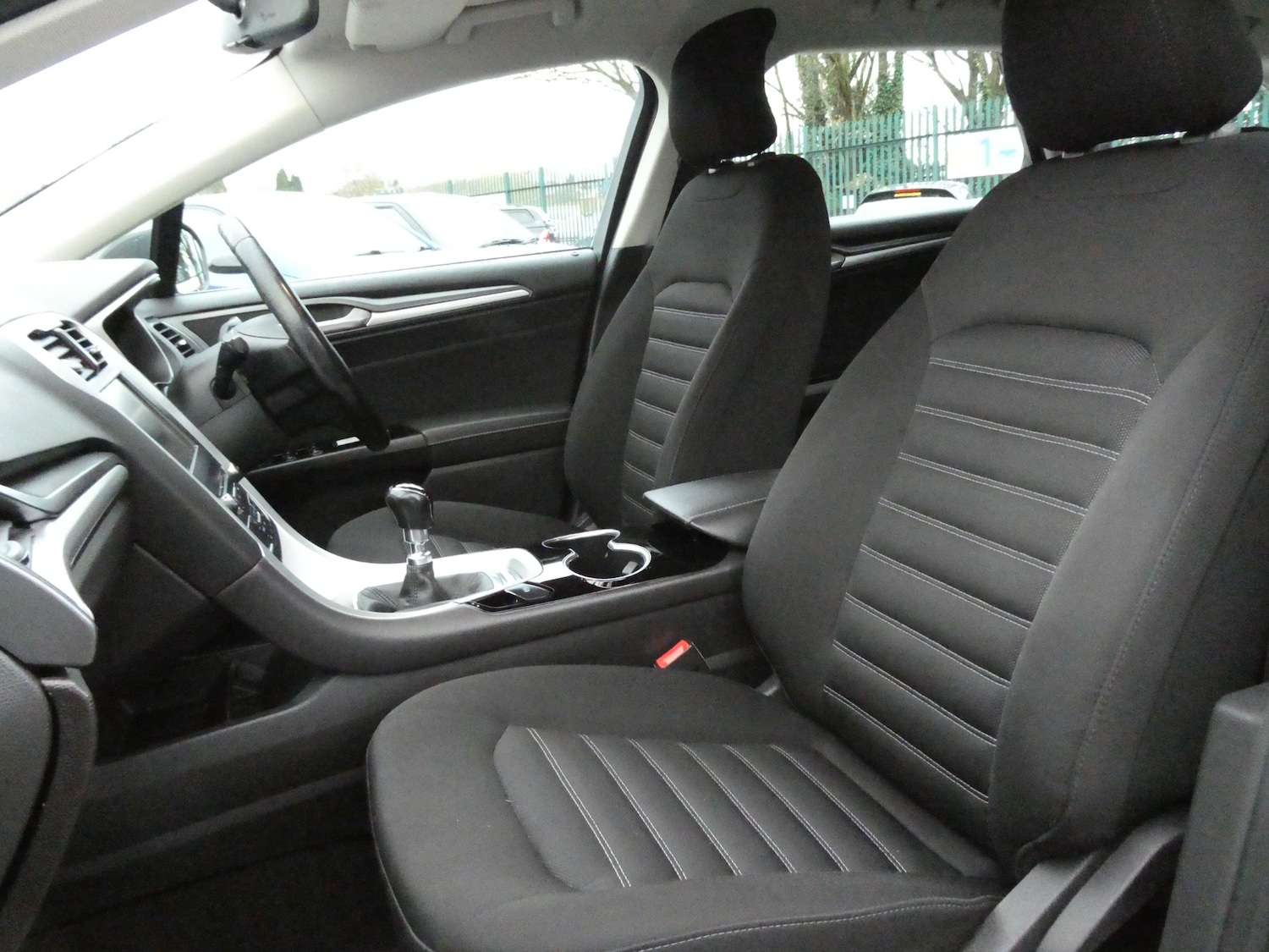 Used Ford Mondeo 2016 for sale - 76882036: Photo 16