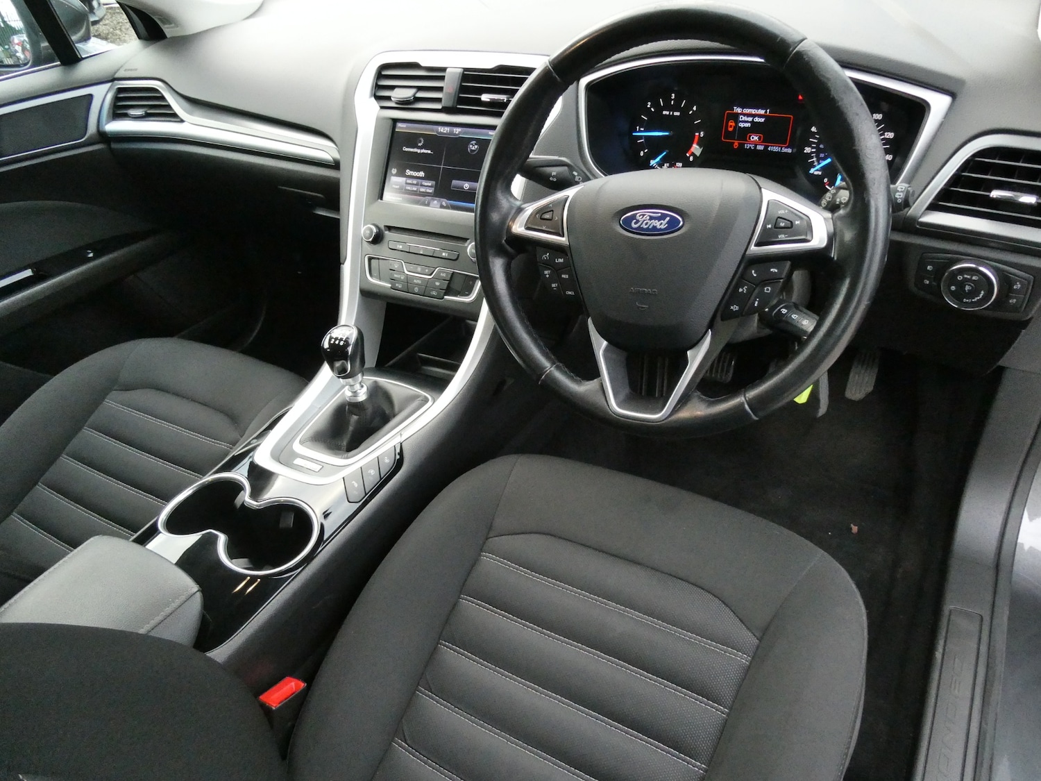 Used Ford Mondeo 2016 for sale - 76882036: Photo 3