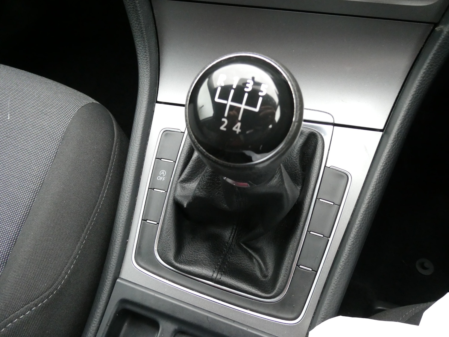 Used Volkswagen Golf 2013 for sale - 77689594: Photo 6