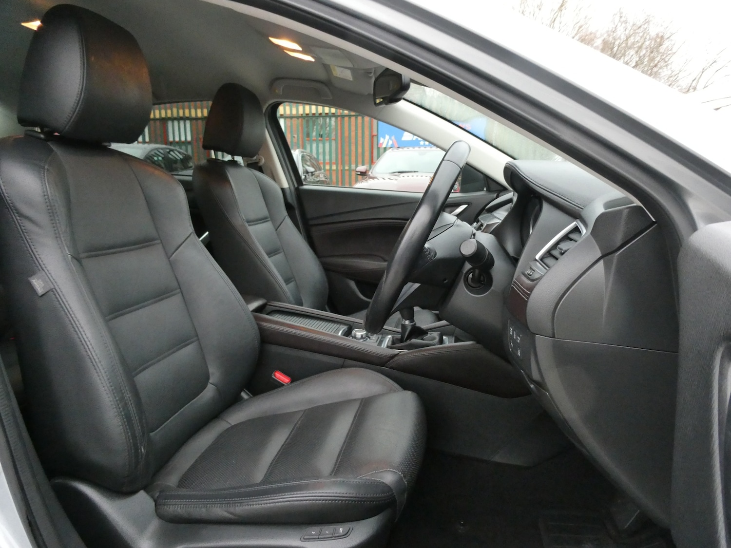 Used Mazda Mazda6 2015 for sale - 77462063: Photo 5