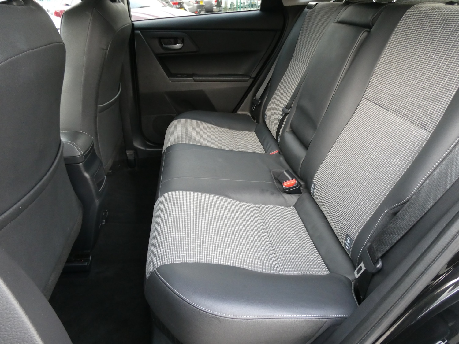 Used Toyota Auris 2016 for sale - 77819015: Photo 20