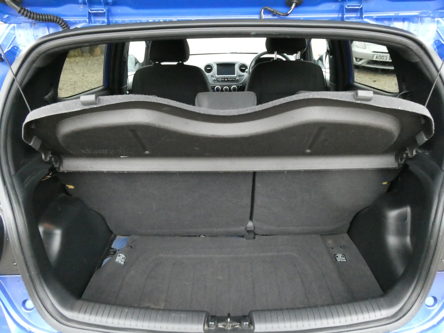 Used Hyundai i10 2018 for sale - 76766545: Photo 18