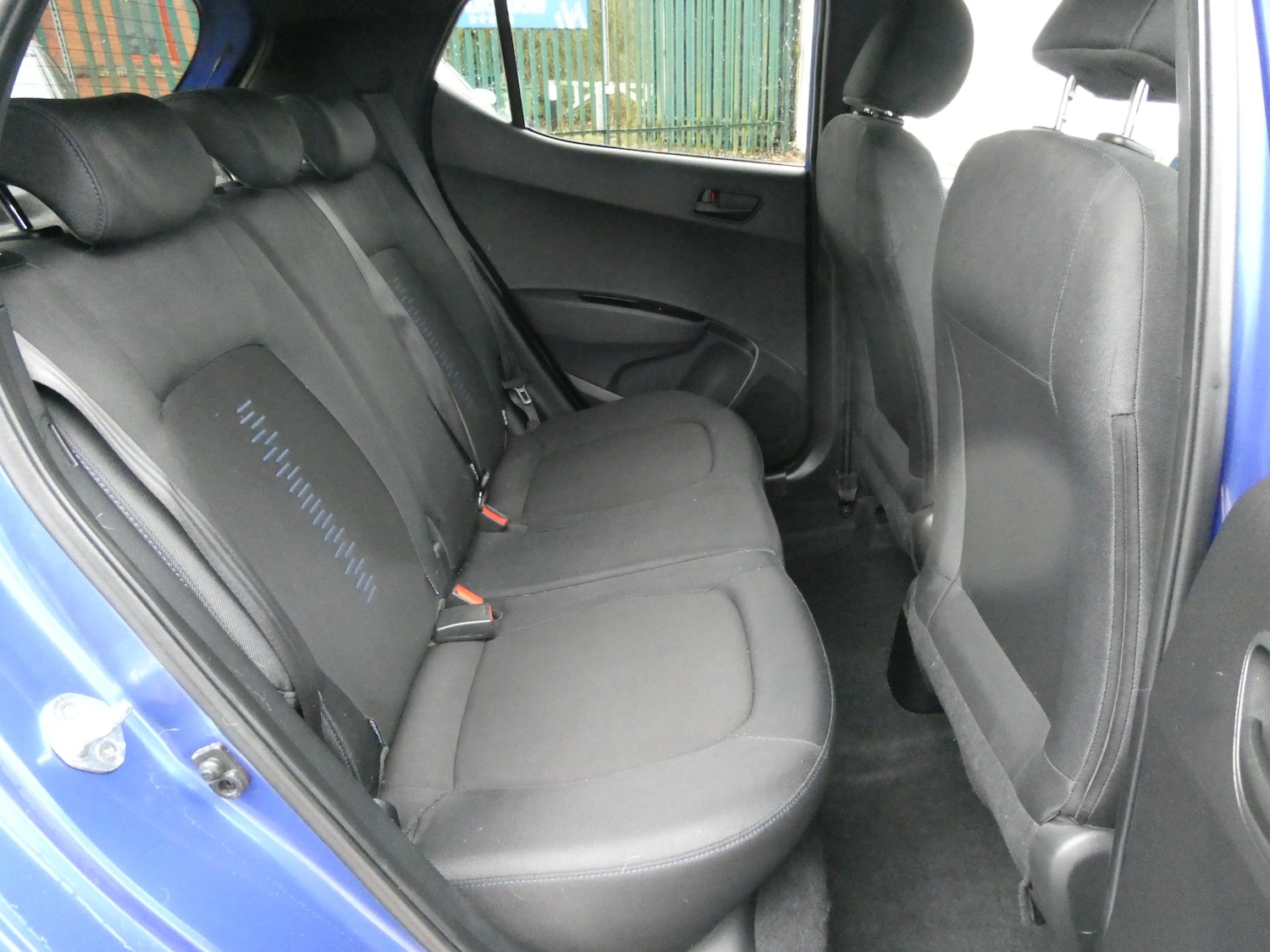 Used Hyundai i10 2018 for sale - 76766545: Photo 20