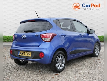 Used Hyundai i10 2018 for sale - 76766545: Photo
