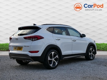 Used Hyundai TUCSON 2015 for sale - 76567838: Photo