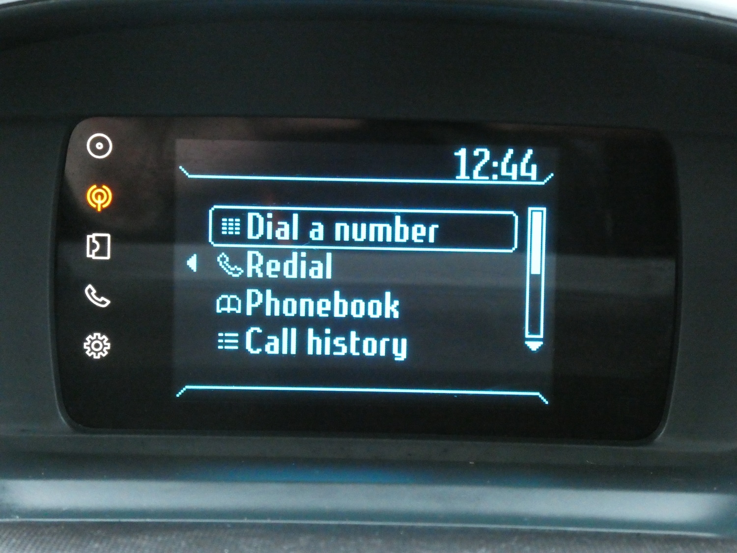 Used Ford C-Max 2015 for sale - 76971179: Photo 12