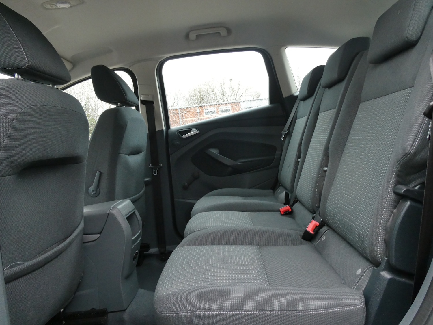 Used Ford C-Max 2015 for sale - 76971179: Photo 18