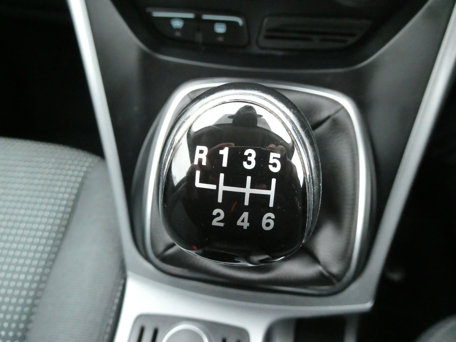 Used Ford C-Max 2015 for sale - 76971179: Photo 7