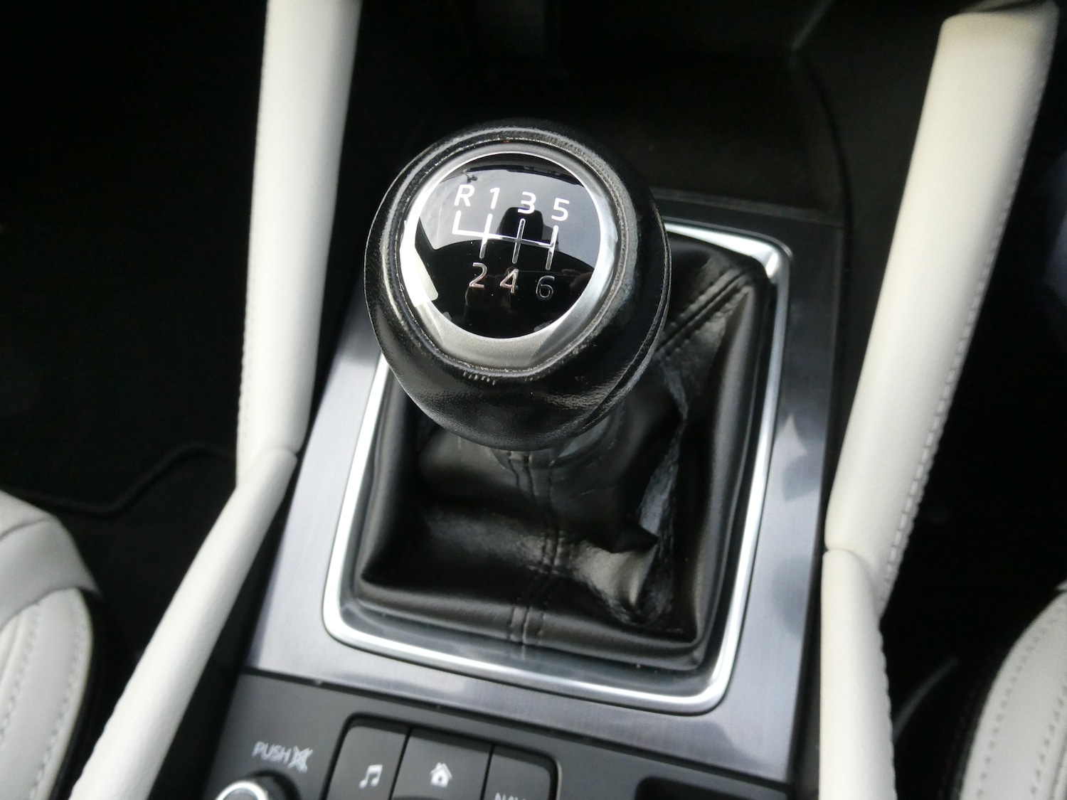 Used Mazda Mazda6 2015 for sale - 76932215: Photo 7