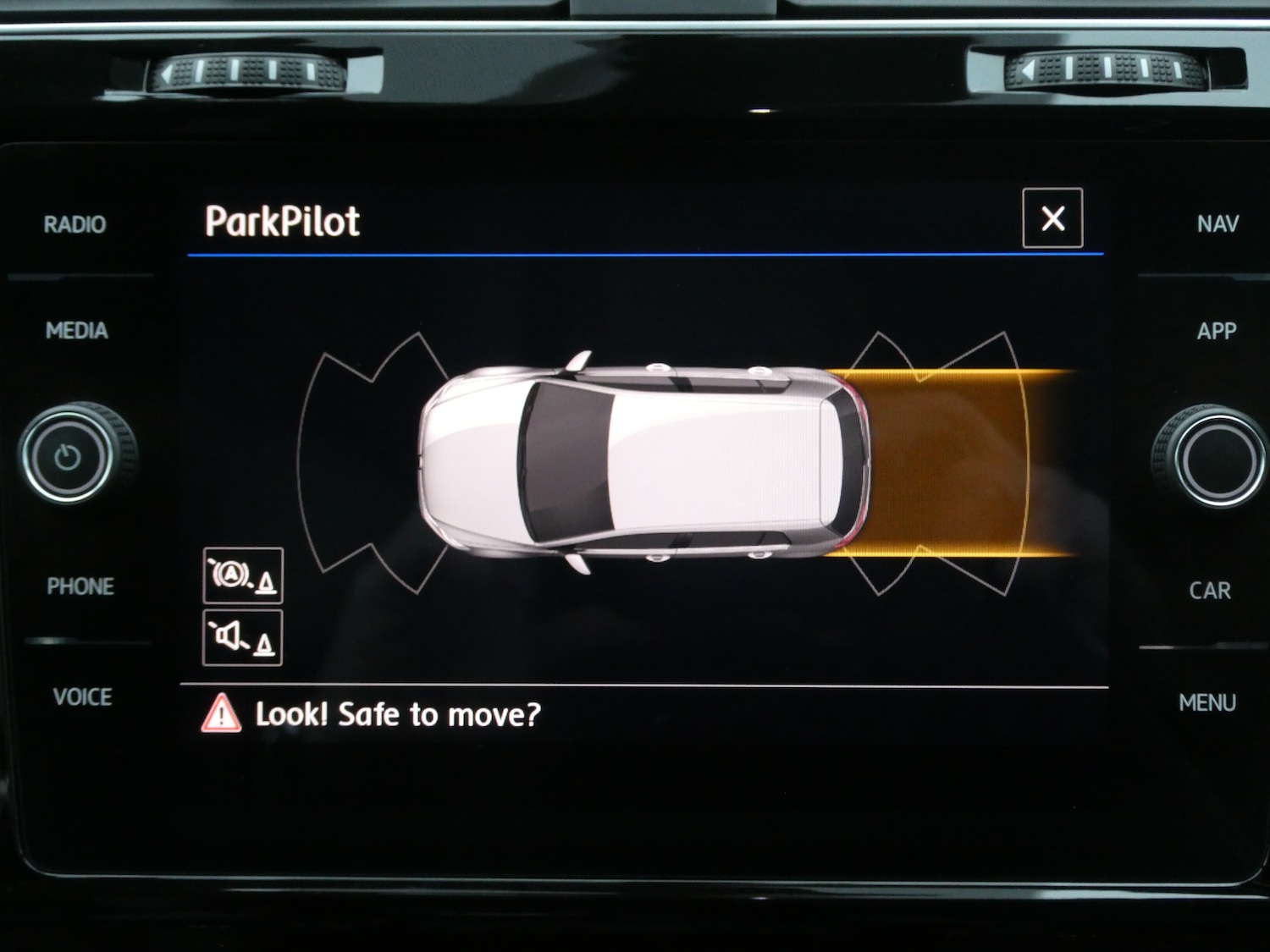 Used Volkswagen Golf 2018 for sale - 77326384: Photo 15