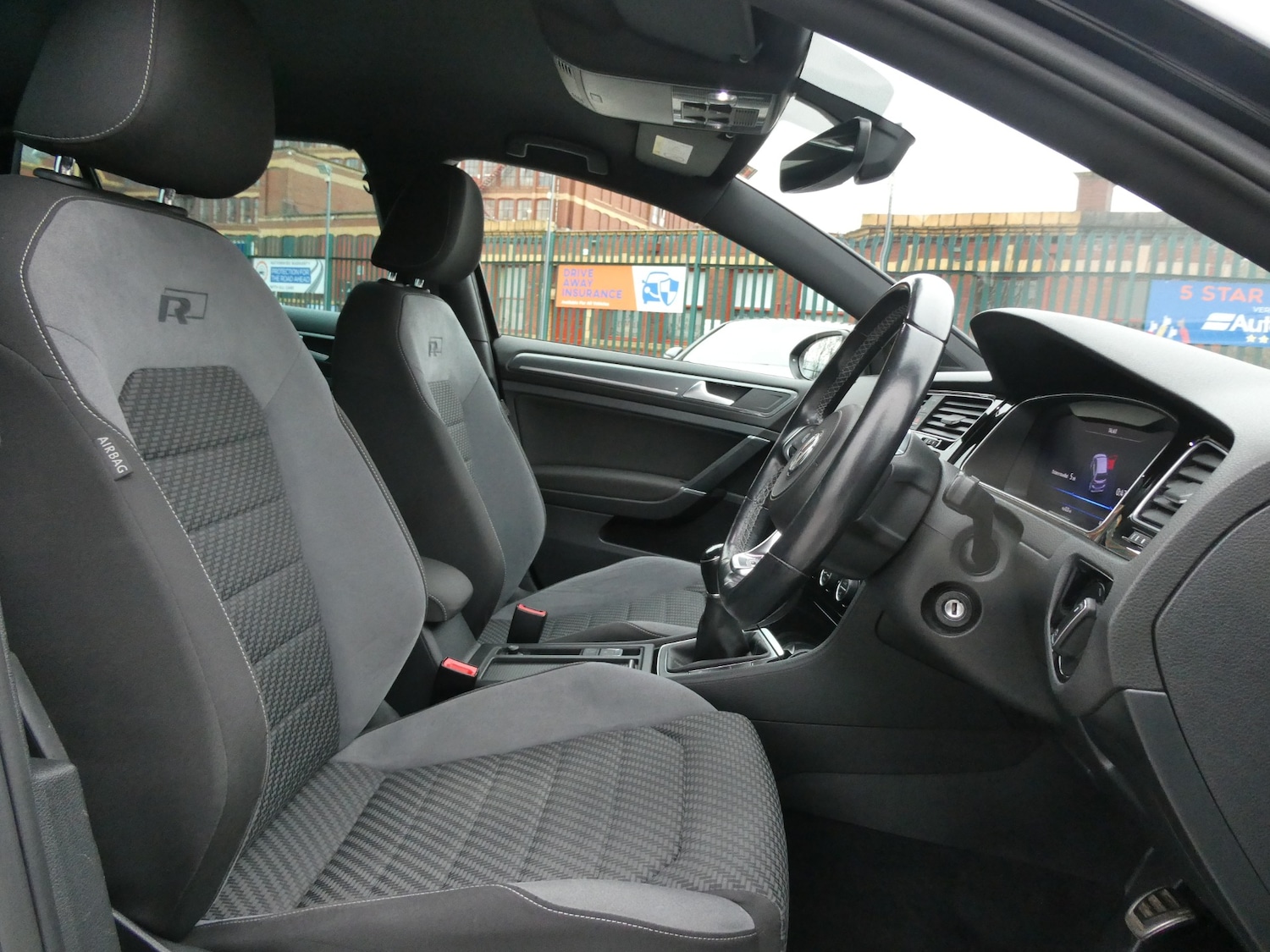 Used Volkswagen Golf 2018 for sale - 77326384: Photo 5