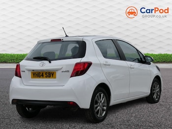 Used Toyota Yaris 2014 for sale - 79322350: Photo