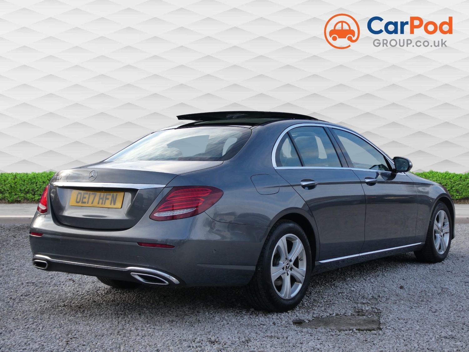 Used Mercedes-Benz E Class 2017 for sale - 77353843: Photo 4