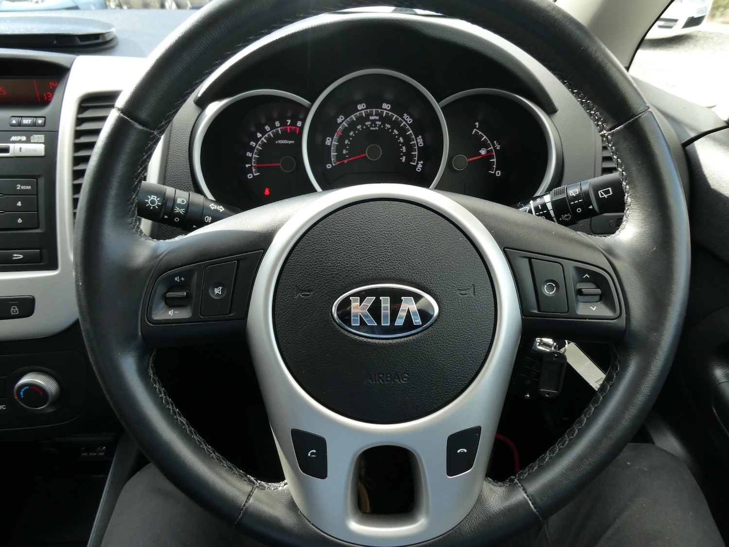 Used Kia Venga 2016 for sale - 76344301: Photo 6