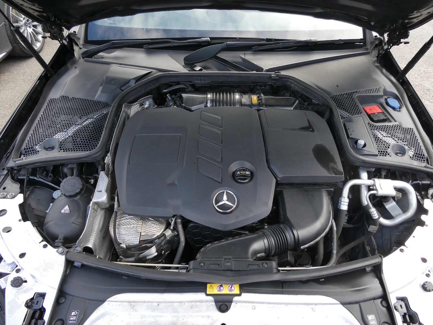 Used Mercedes-Benz C Class 2019 for sale - 78199273: Photo 23