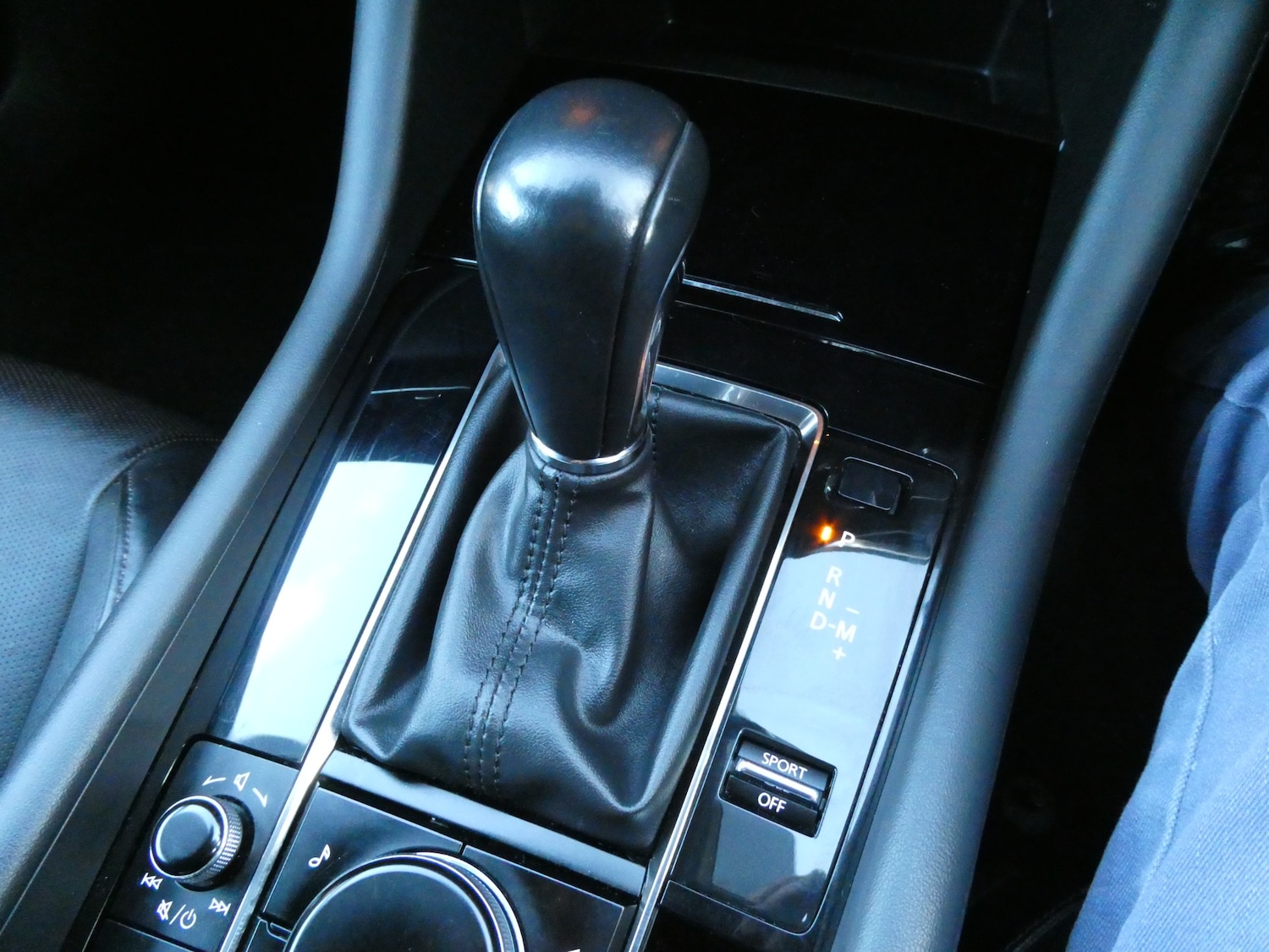 Used Mazda Mazda3 2019 for sale - 76738384: Photo 7