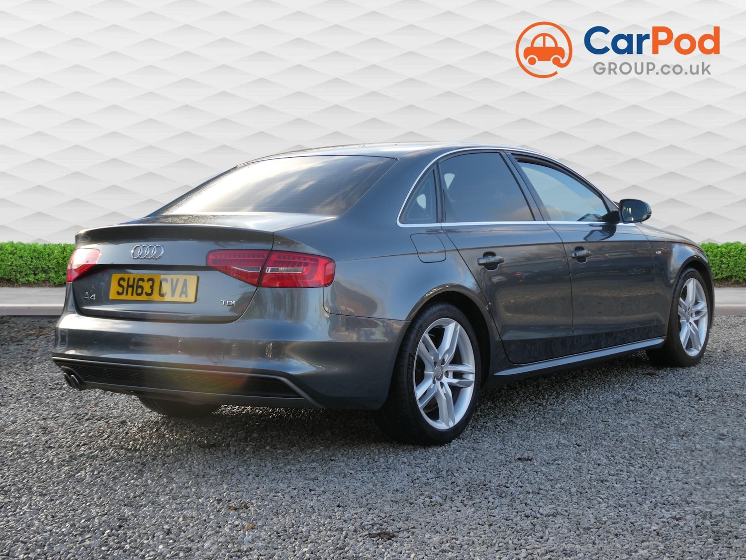Used Audi A4 2013 for sale - 77013205: Photo 4