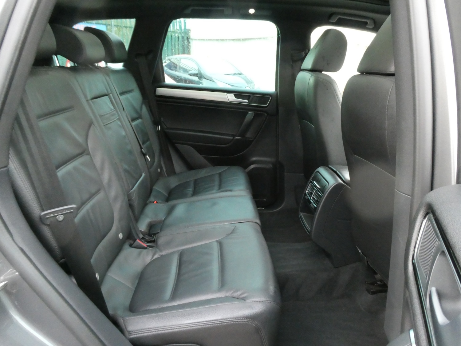 Used Volkswagen Touareg 2016 for sale - 77271939: Photo 21