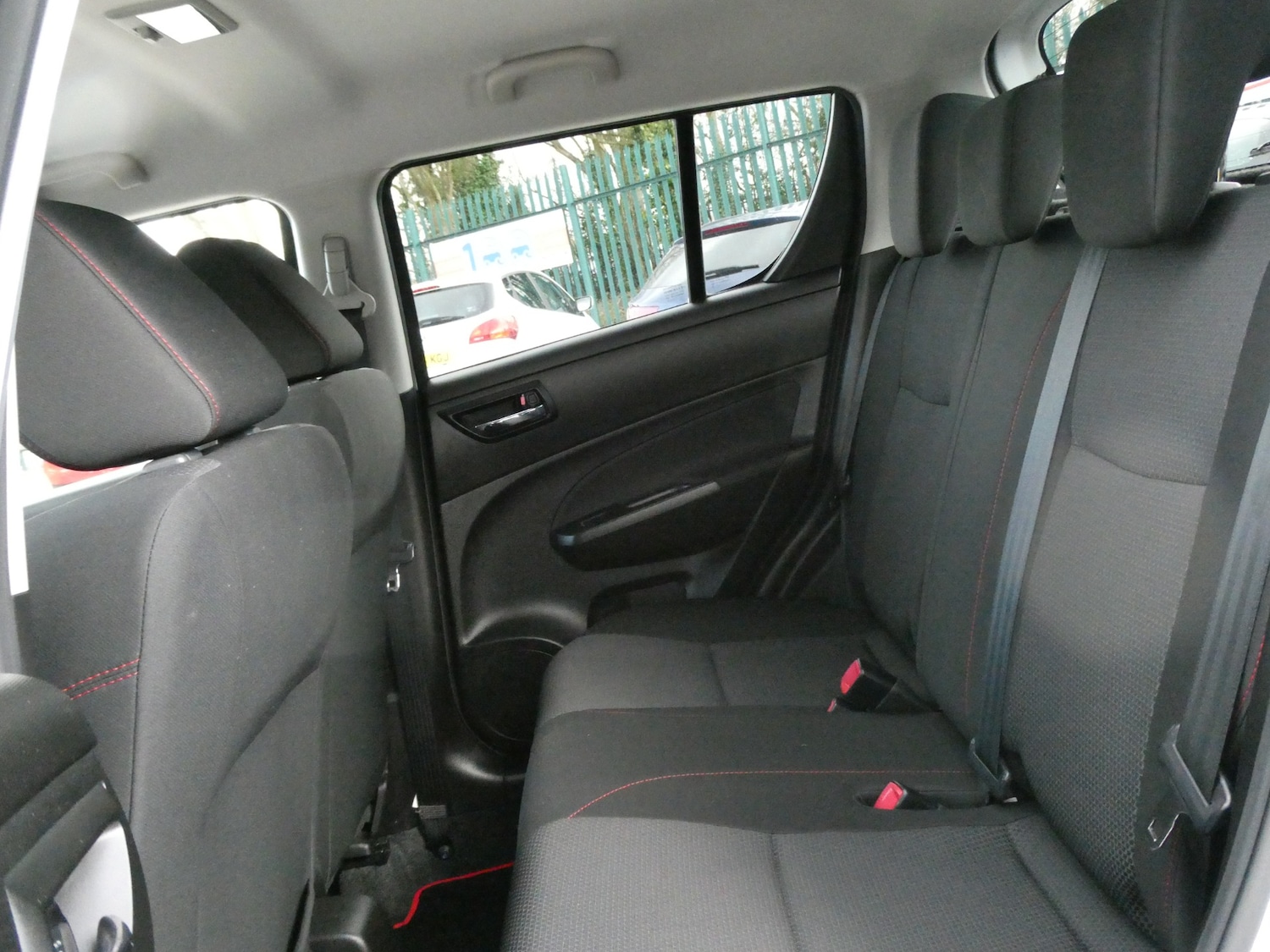 Used Suzuki Swift 2014 for sale - 77877894: Photo 18